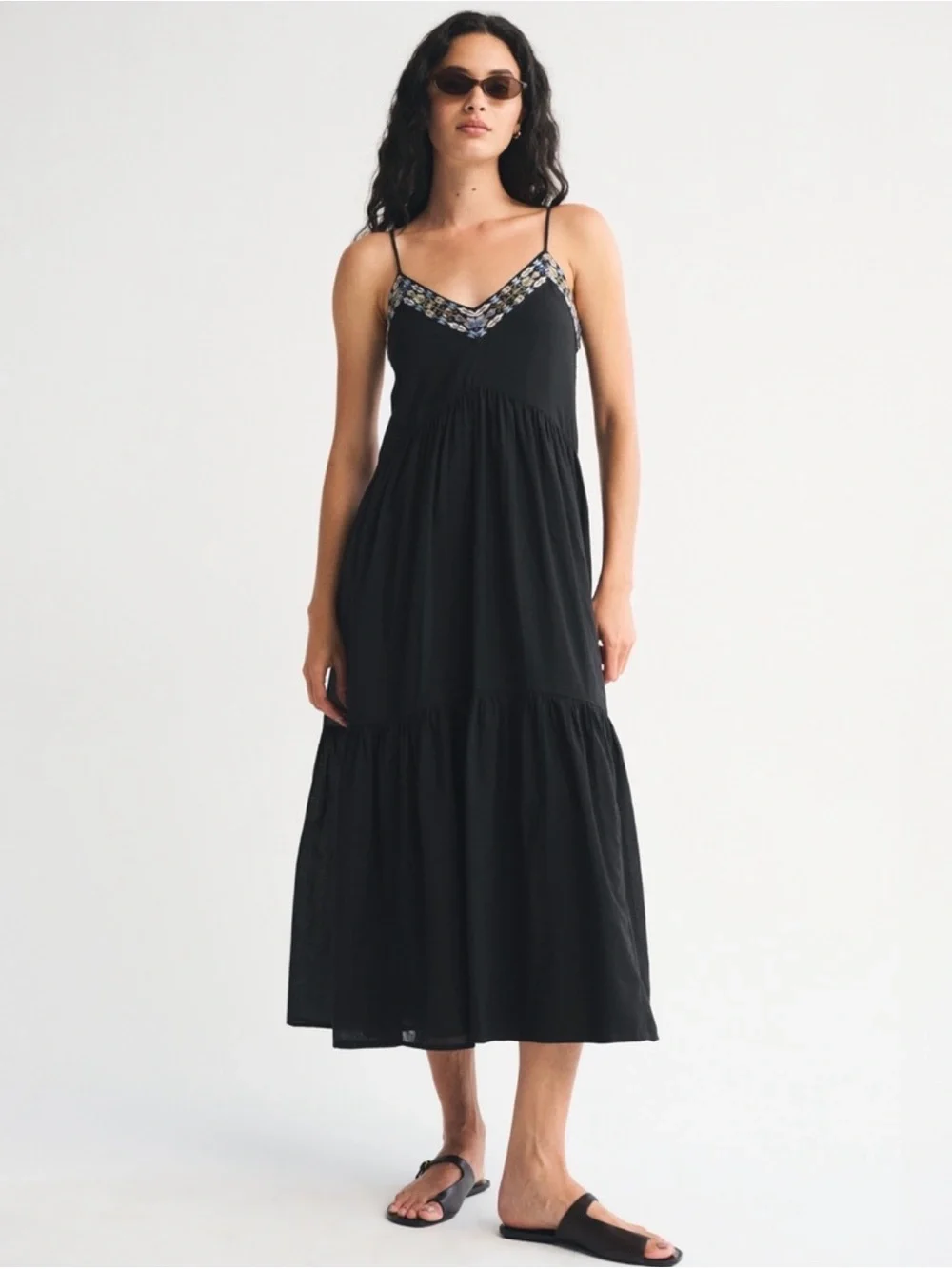 Abercrombie & Fitch V-Neck Flowy Maxi Dress